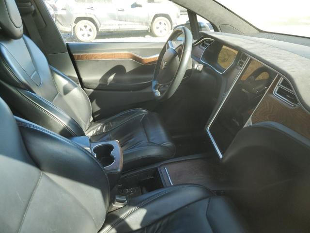 Photo 8 VIN: 5YJXCBE22HF055641 - TESLA MODEL X 