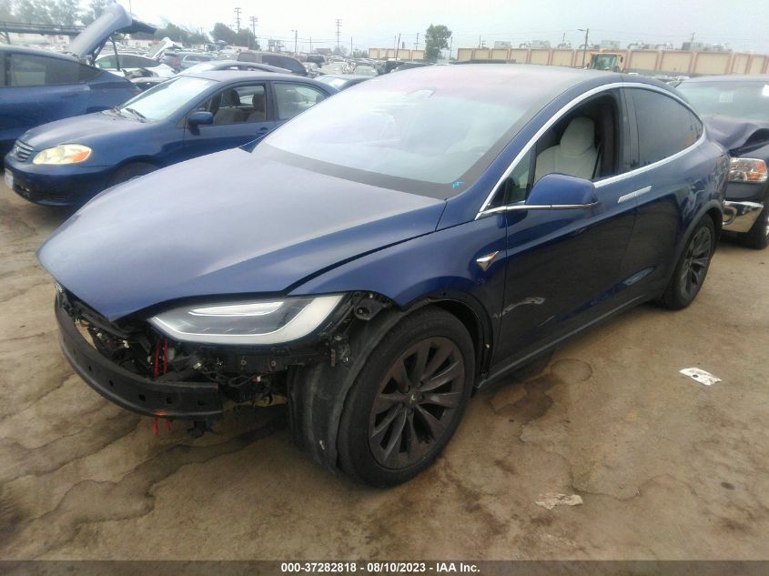 Photo 1 VIN: 5YJXCBE22JF137200 - TESLA MODEL X 