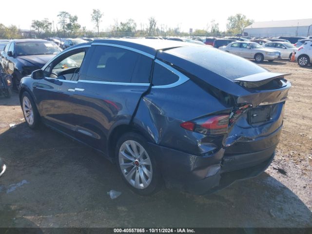 Photo 2 VIN: 5YJXCBE22KF151731 - TESLA MODEL X 