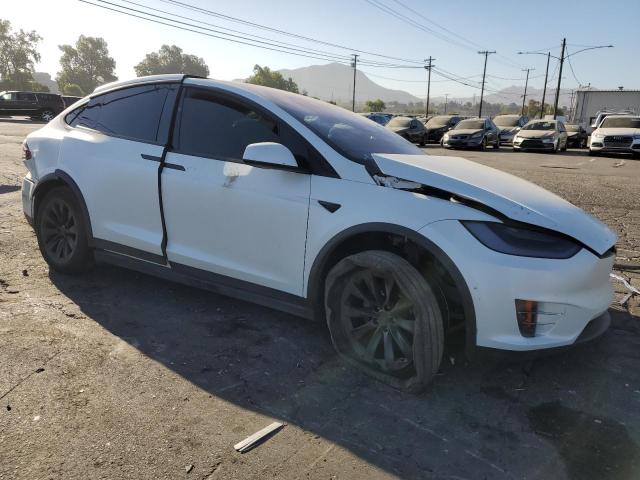 Photo 3 VIN: 5YJXCBE22MF311576 - TESLA MODEL X 