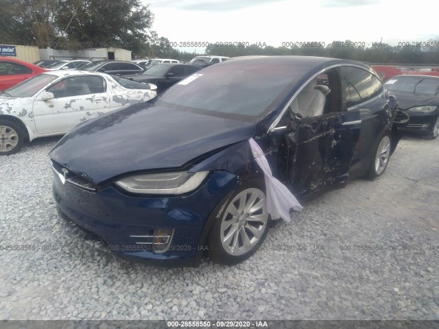 Photo 1 VIN: 5YJXCBE23HF043997 - TESLA MODEL X 