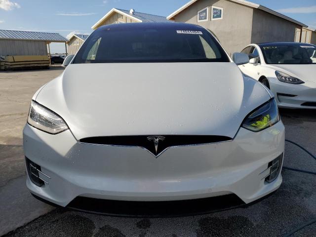 Photo 4 VIN: 5YJXCBE23HF063876 - TESLA MODEL X 