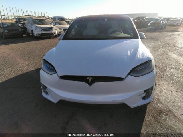 Photo 5 VIN: 5YJXCBE23HF065126 - TESLA MODEL X 