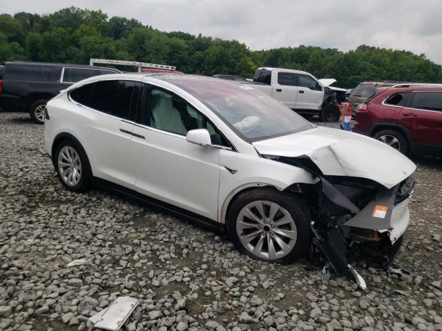 Photo 3 VIN: 5YJXCBE23HF075848 - TESLA MODEL X 