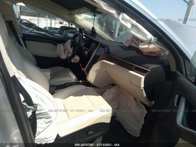 Photo 4 VIN: 5YJXCBE23JF090579 - TESLA MODEL X 