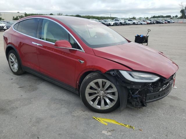 Photo 3 VIN: 5YJXCBE23JF109275 - TESLA MODEL X 