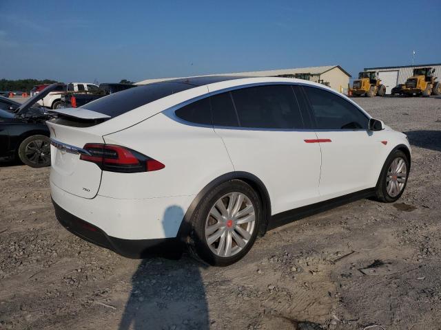 Photo 2 VIN: 5YJXCBE24GF014653 - TESLA MODEL X 