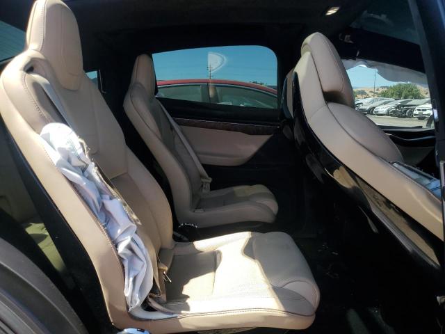 Photo 10 VIN: 5YJXCBE24GF015074 - TESLA MODEL X 