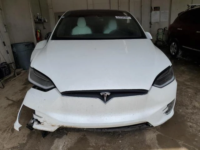 Photo 4 VIN: 5YJXCBE24GF015236 - TESLA MODEL X 