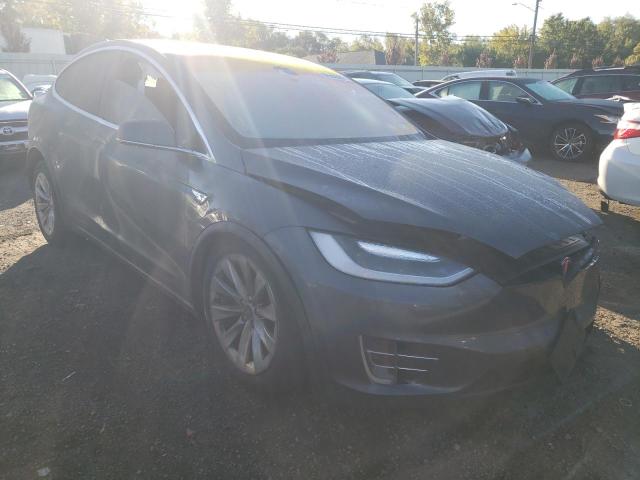 Photo 0 VIN: 5YJXCBE24GF015690 - TESLA MODEL X 