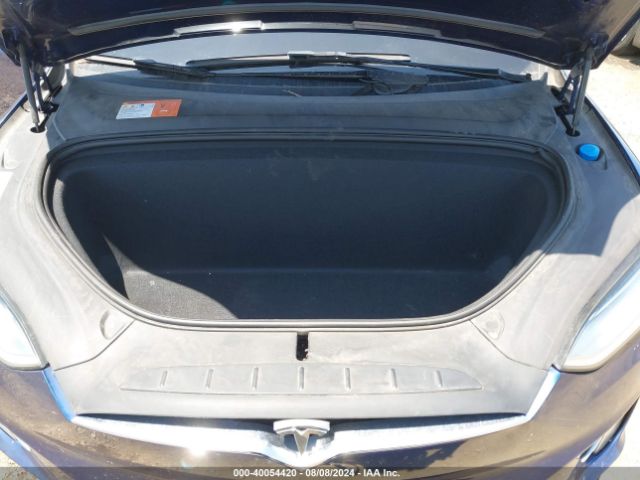 Photo 9 VIN: 5YJXCBE24HF044656 - TESLA MODEL X 