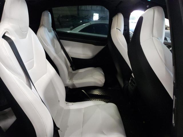 Photo 9 VIN: 5YJXCBE24HF060274 - TESLA MODEL X 