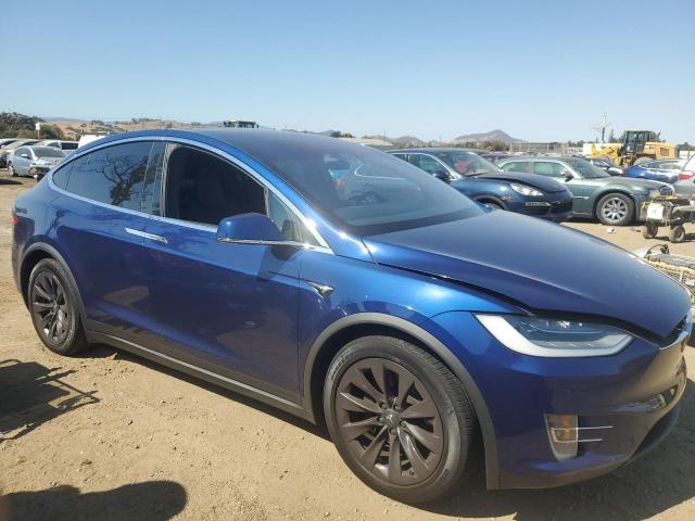 Photo 3 VIN: 5YJXCBE24JF134038 - TESLA MODEL X 