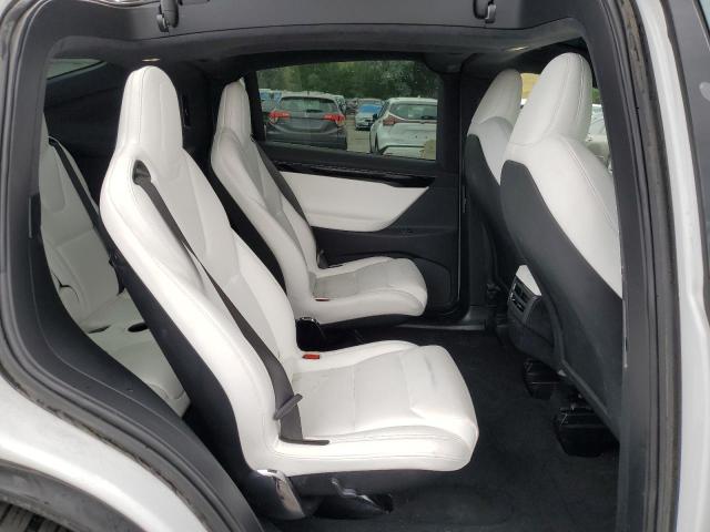 Photo 10 VIN: 5YJXCBE24LF297355 - TESLA MODEL X 