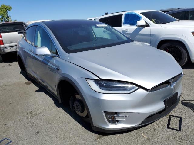 Photo 3 VIN: 5YJXCBE25GF001961 - TESLA MODEL X 