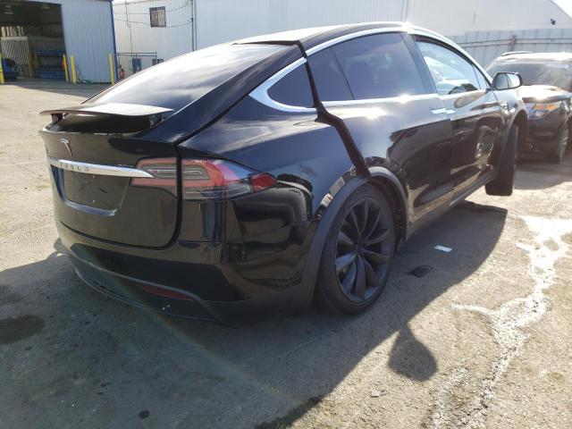 Photo 3 VIN: 5YJXCBE25GF015939 - TESLA MODEL X 