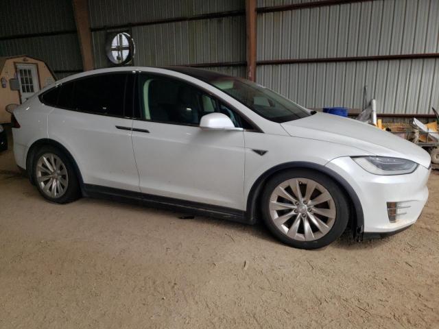 Photo 3 VIN: 5YJXCBE25GF019053 - TESLA MODEL X 