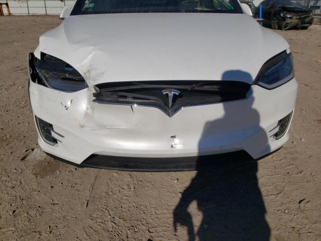 Photo 8 VIN: 5YJXCBE25GF028299 - TESLA MODEL X 