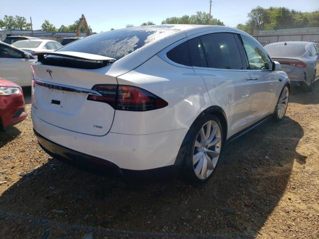 Photo 3 VIN: 5YJXCBE25HF048893 - TESLA MODEL X 