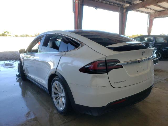 Photo 2 VIN: 5YJXCBE25HF061000 - TESLA MODEL X 