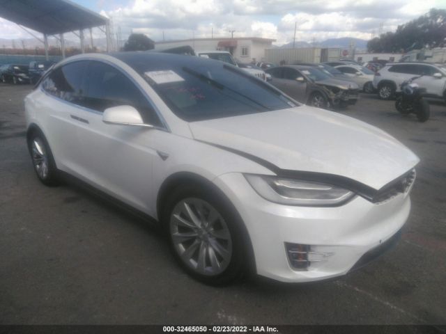 Photo 0 VIN: 5YJXCBE25HF078198 - TESLA MODEL X 