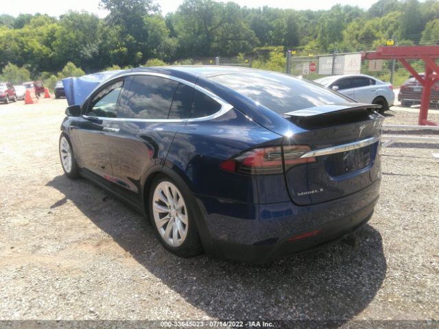 Photo 2 VIN: 5YJXCBE25JF089546 - TESLA MODEL X 