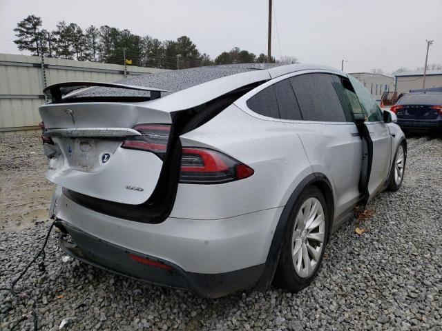 Photo 3 VIN: 5YJXCBE25JF103378 - TESLA MODEL X 