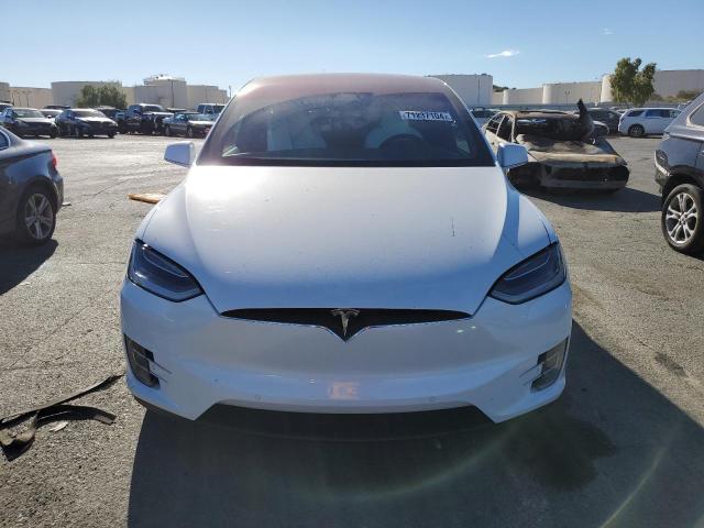 Photo 4 VIN: 5YJXCBE25JF131407 - TESLA MODEL X 