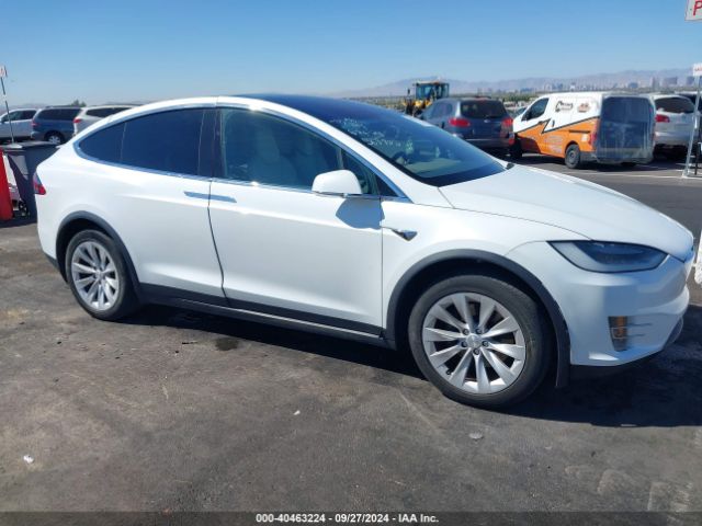 Photo 0 VIN: 5YJXCBE25KF187901 - TESLA MODEL X 