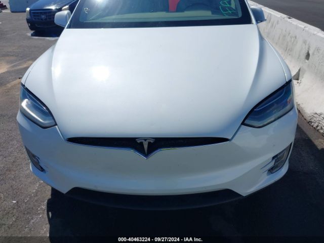 Photo 9 VIN: 5YJXCBE25KF187901 - TESLA MODEL X 