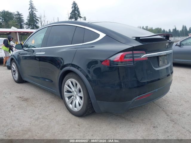 Photo 2 VIN: 5YJXCBE25LF273758 - TESLA MODEL X 