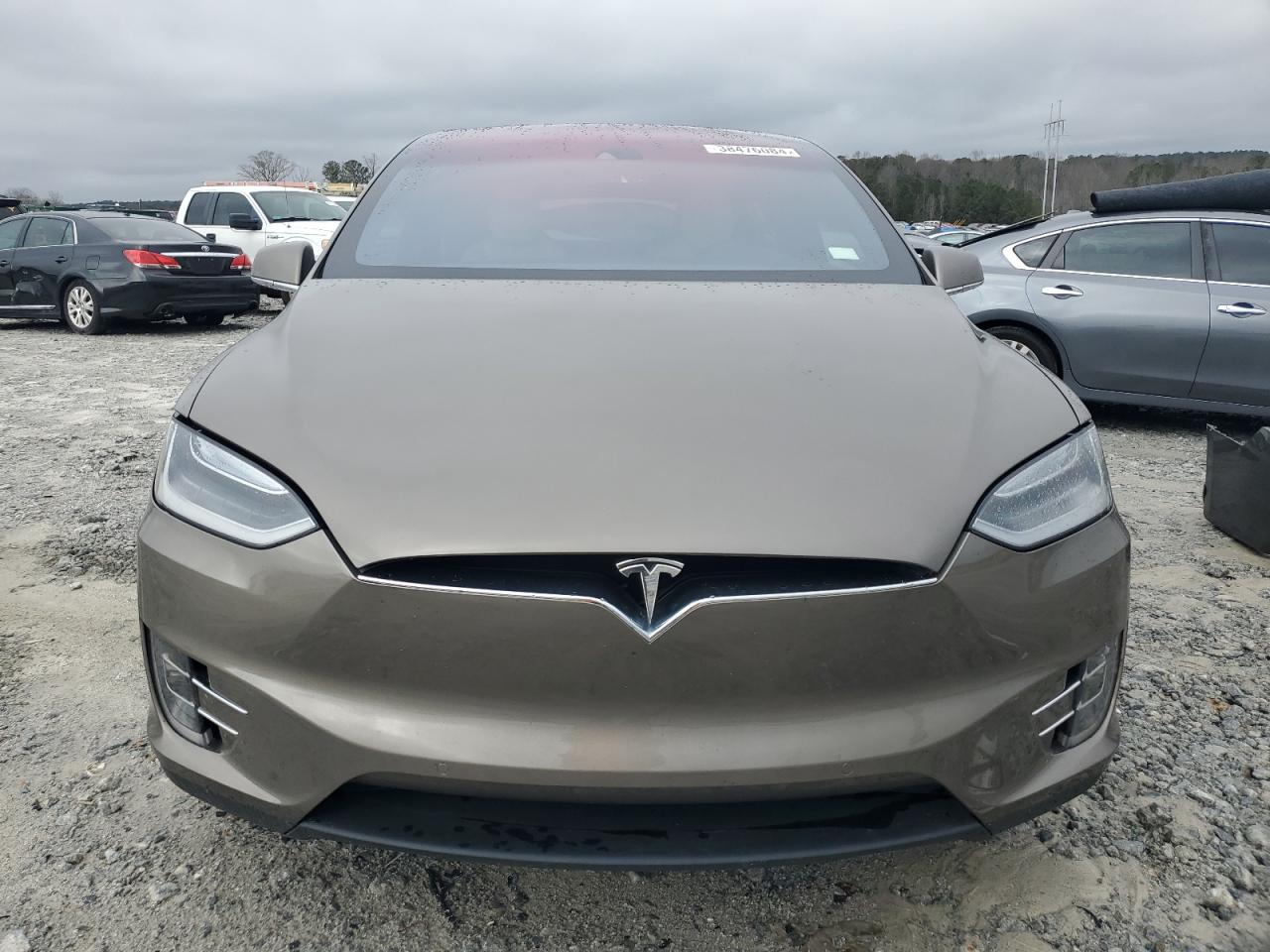 Photo 4 VIN: 5YJXCBE26GF004769 - TESLA MODEL X 