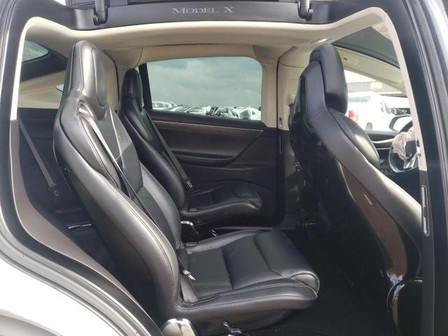 Photo 10 VIN: 5YJXCBE26GF004979 - TESLA MODEL X 