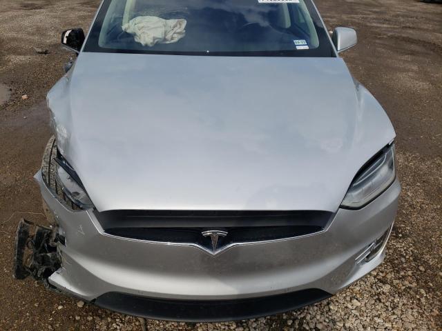 Photo 11 VIN: 5YJXCBE26GF004979 - TESLA MODEL X 