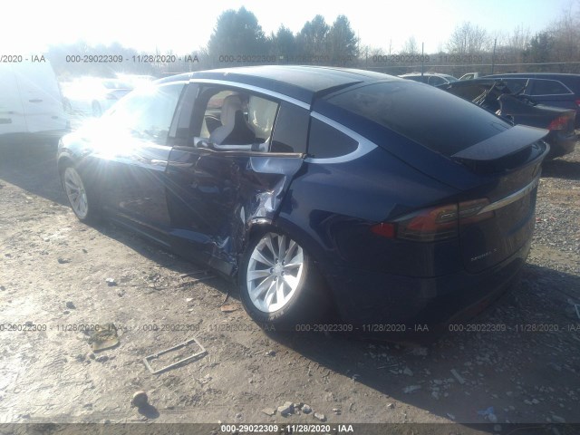 Photo 2 VIN: 5YJXCBE26HF043735 - TESLA MODEL X 