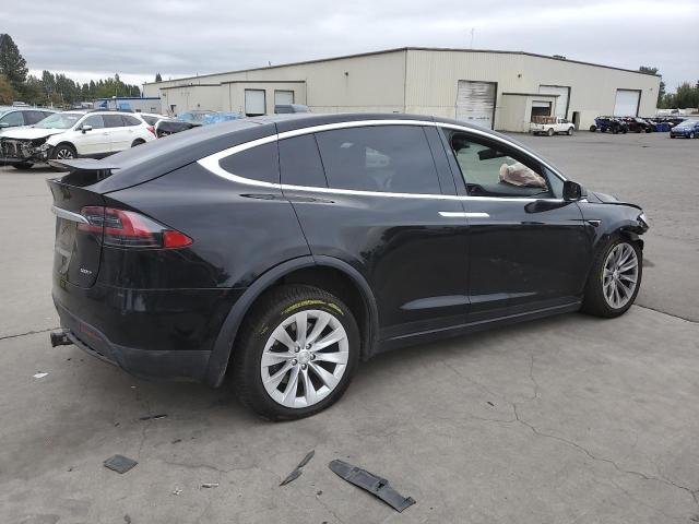 Photo 2 VIN: 5YJXCBE26HF052340 - TESLA MODEL X 