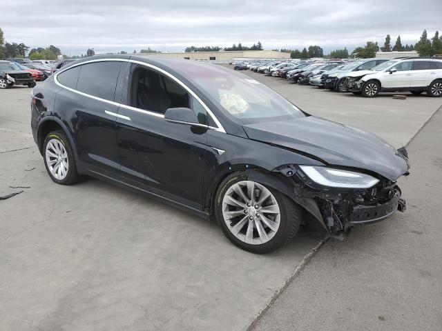 Photo 3 VIN: 5YJXCBE26HF052340 - TESLA MODEL X 