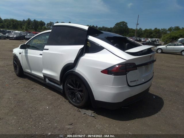 Photo 2 VIN: 5YJXCBE26HF060759 - TESLA MODEL X 