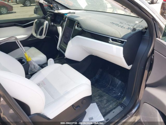 Photo 4 VIN: 5YJXCBE26JF089166 - TESLA MODEL X 