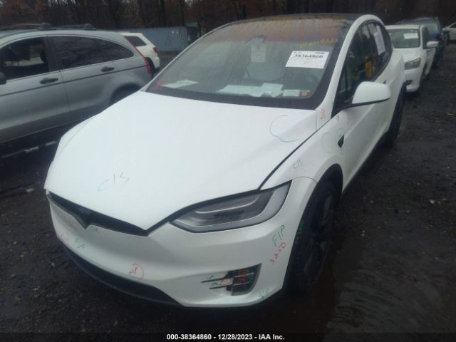 Photo 5 VIN: 5YJXCBE26JF102286 - TESLA MODEL X 