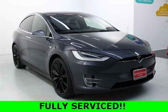 Photo 4 VIN: 5YJXCBE26JF140732 - TESLA MODEL X 