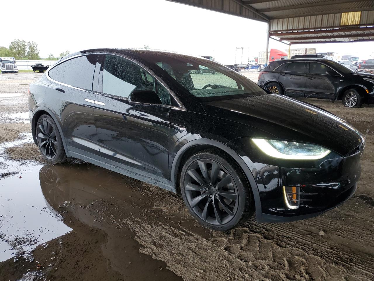 Photo 3 VIN: 5YJXCBE26LF297373 - TESLA MODEL X 