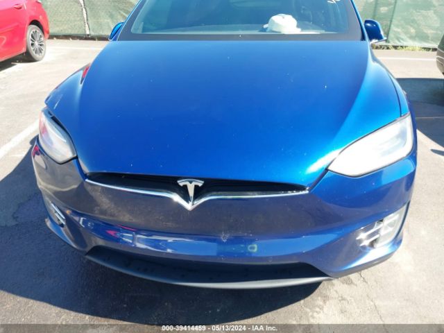 Photo 9 VIN: 5YJXCBE27GF009057 - TESLA MODEL X 