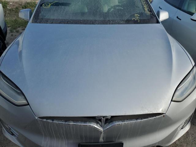 Photo 11 VIN: 5YJXCBE27GF011116 - TESLA MODEL X 