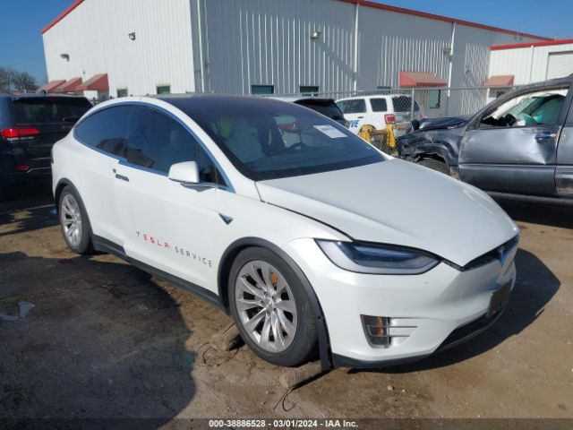 Photo 0 VIN: 5YJXCBE27GF014159 - TESLA MODEL X 