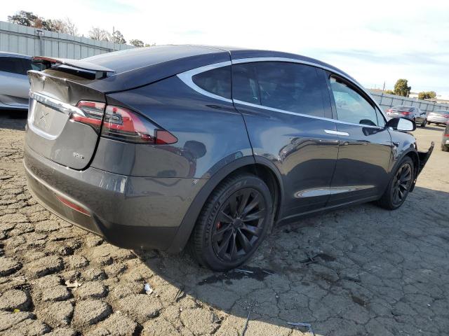 Photo 2 VIN: 5YJXCBE27GF027798 - TESLA MODEL X 