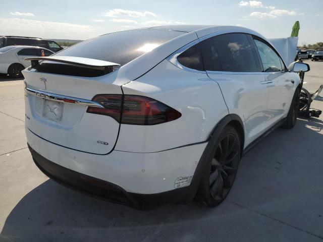 Photo 3 VIN: 5YJXCBE27GF030278 - TESLA MODEL X 