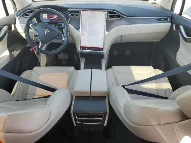 Photo 7 VIN: 5YJXCBE27HF079062 - TESLA MODEL X 