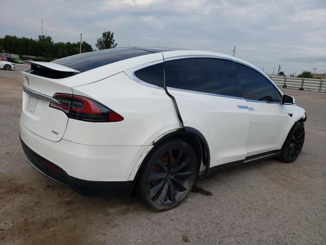 Photo 2 VIN: 5YJXCBE27JF114169 - TESLA MODEL X 