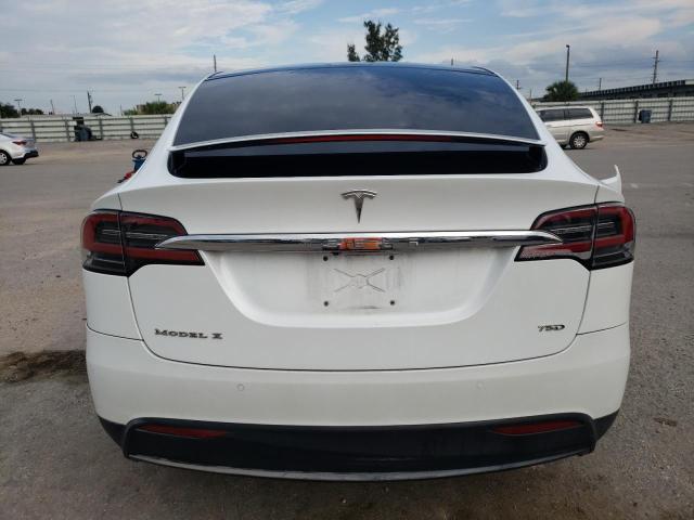 Photo 5 VIN: 5YJXCBE27JF114169 - TESLA MODEL X 